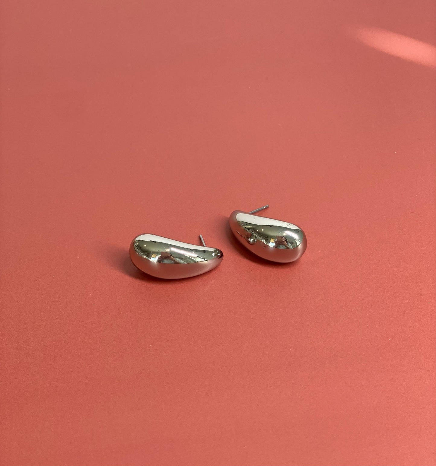 Silver Waterdrop Dangle