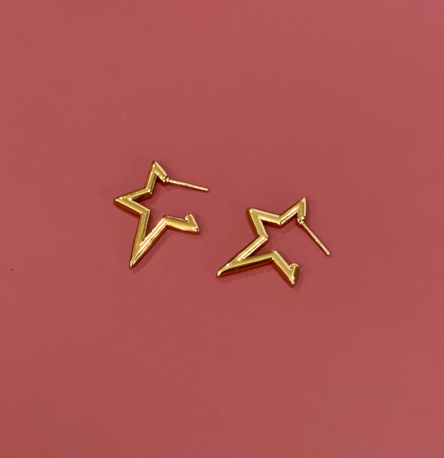 Star Dangle Gold
