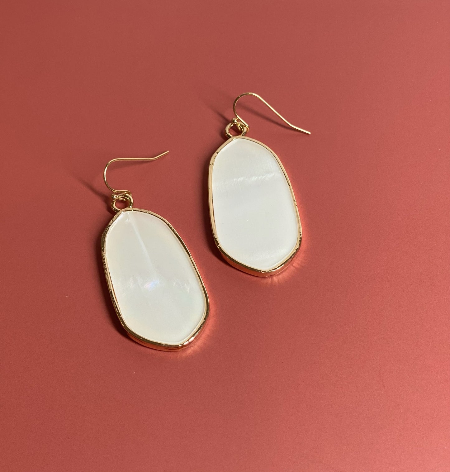Pearlized Drop Dangle