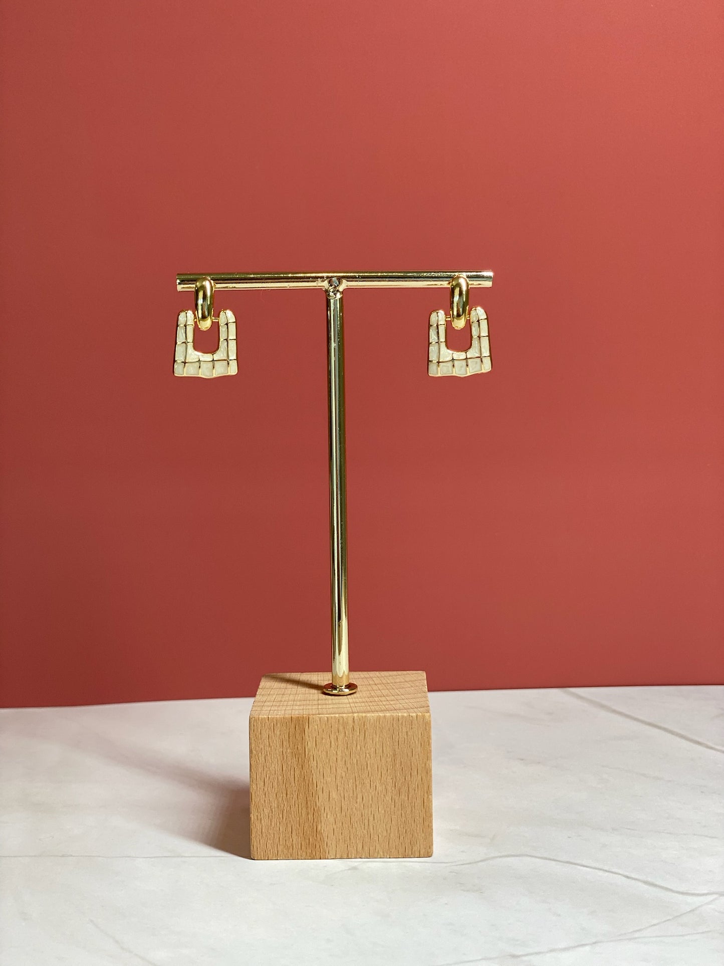Retro Pendant