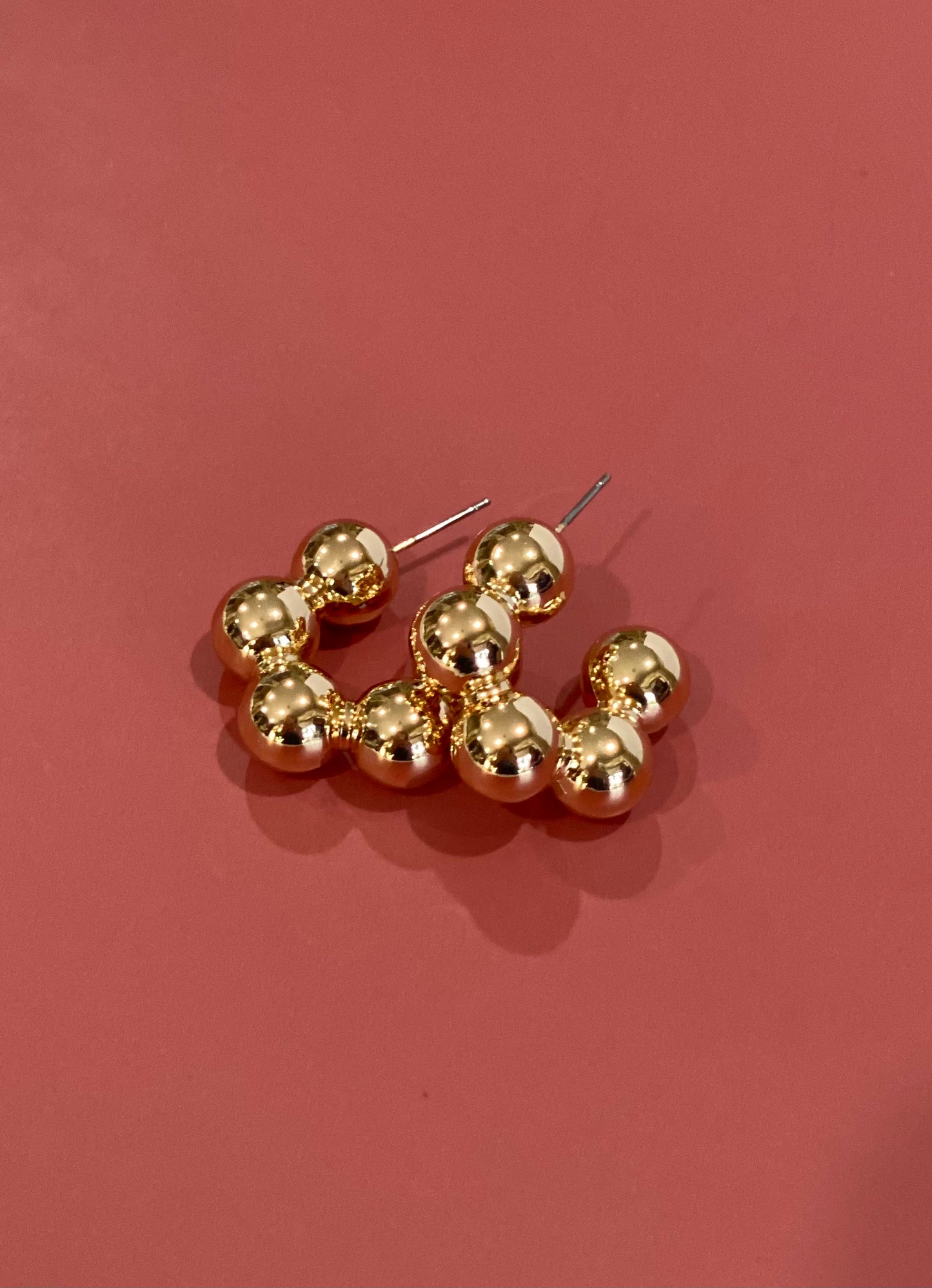 Bubbly Golden Hoop