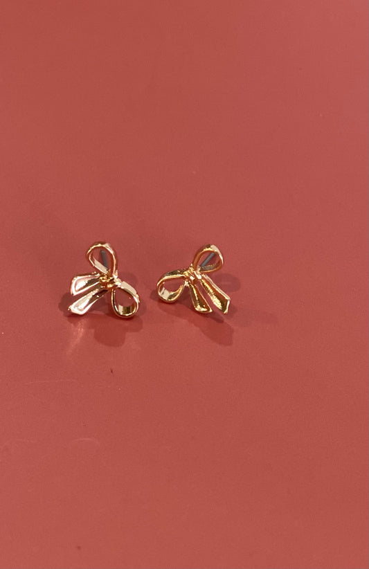 Bow Stud
